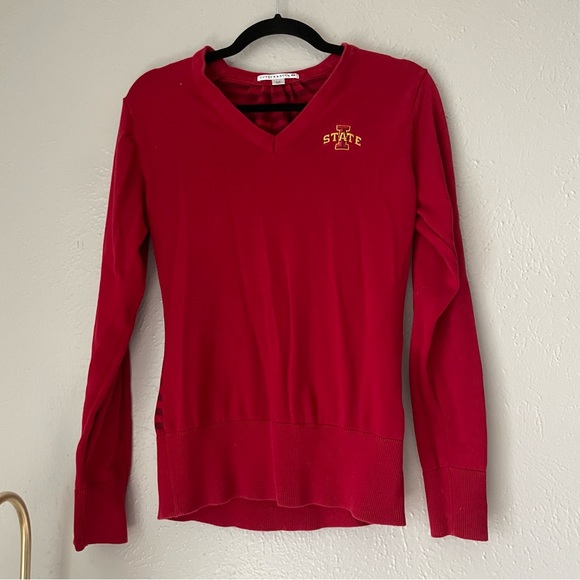 Red Embroidered Vintage Retro Iowa State ISU Sweater with Striped Back - Picture 1 of 7